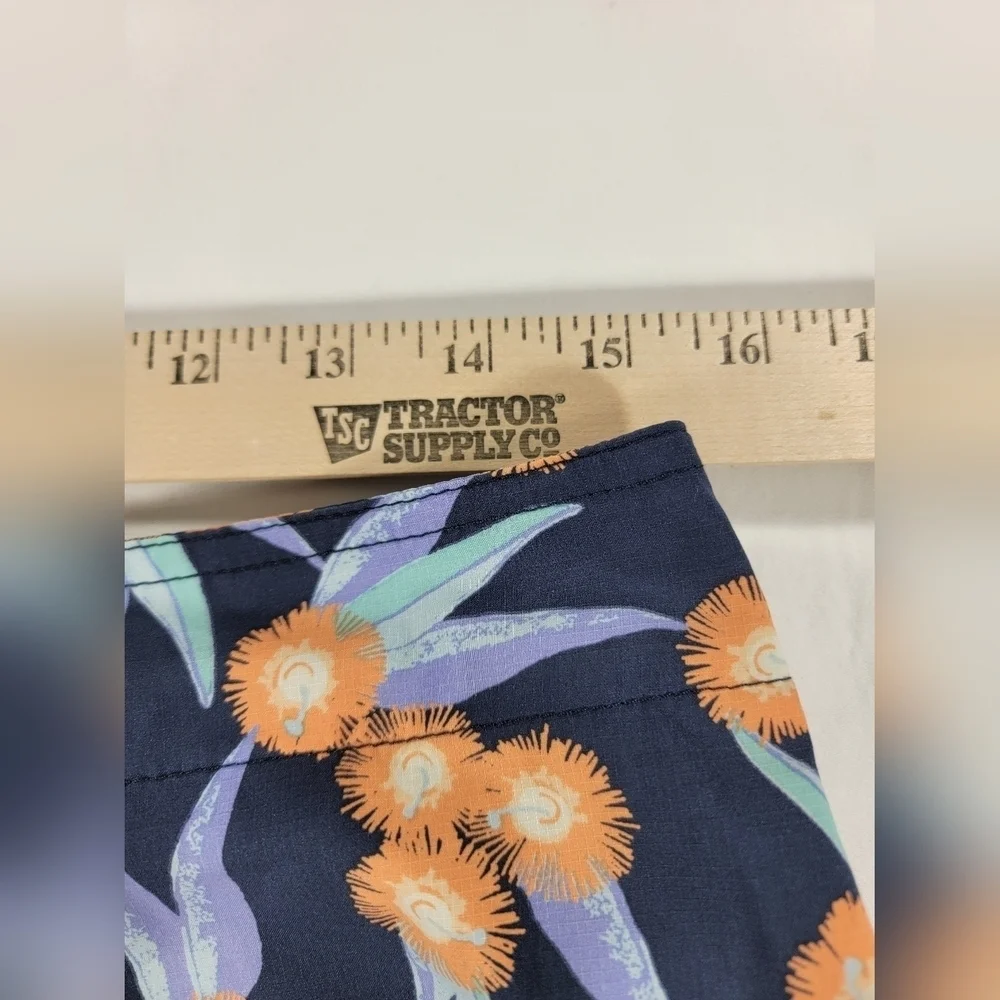 PATAGONIA Stretch Planing Pocket Boardshort Swim Sport Shorts Floral Womens 6 - Picture 12 of 13